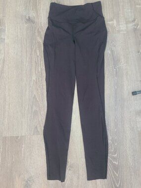 Lululemon Base Pace High-Rise Tight 25" Black Running Leggings - Size 4